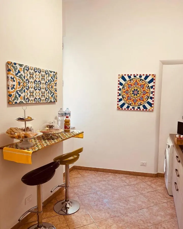 Palermo Center Residenza In Cattedrale Superior Apartment Italy